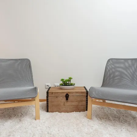 Privilege Naessens With Rooftop Pool, Village Marina -